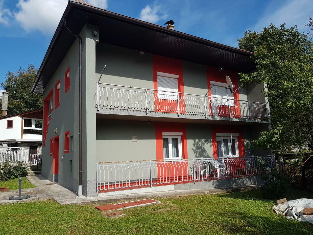 Apartman Nadija Appartamento Jajce Esterno foto